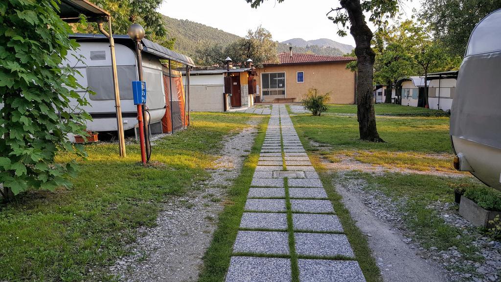 Hotel Camping Pilzone à Iseo Extérieur photo